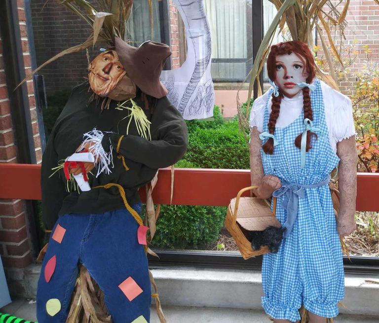 Scarecrow and Dorothy
